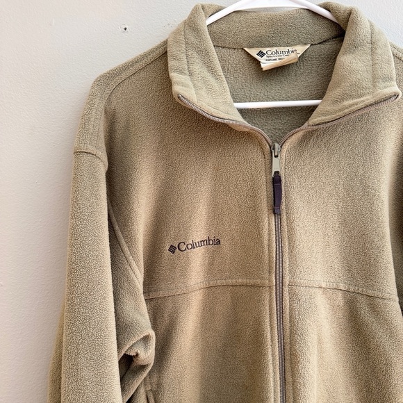 Columbia Other - Columbia Men’s Zip Up Sz Medium Beige Fleece Jacket
